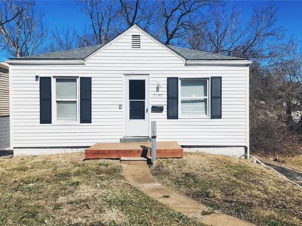 7157 Garesche Ave, Saint Louis, MO 63136