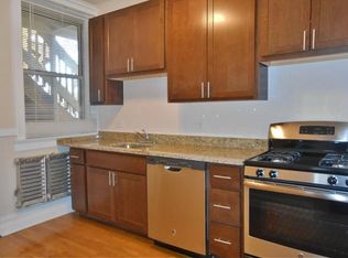 1609 W Berteau Ave #FD89415R4, Chicago, IL 60613