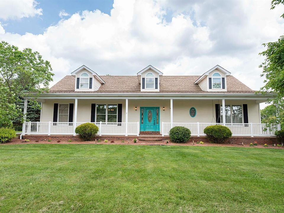 1st image of 137 Meadow View Dr