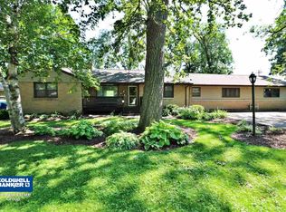 103 Courtney Ct, Neenah, WI 54956