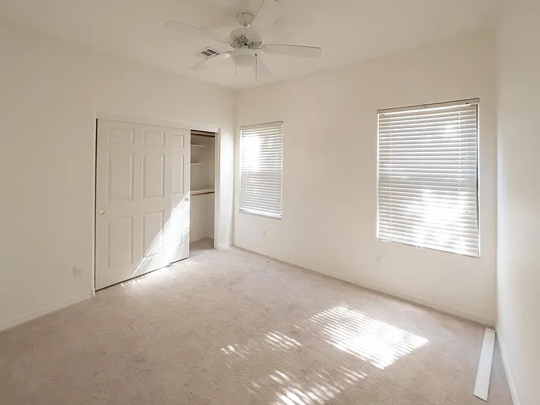 6529 N 14th Pl — Photo 12