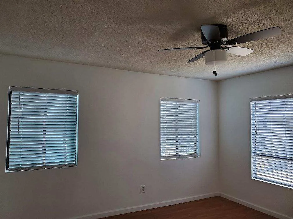 2 bed — Photo 2
