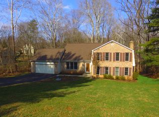 11414 Octagon Ct, Fairfax, VA 22030