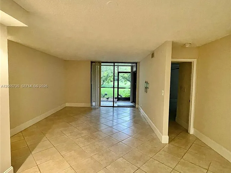 10101 W Sunrise Blvd #106 — Photo 24