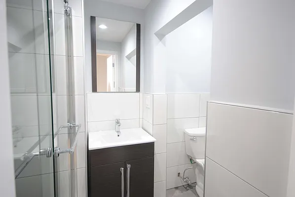 Rented by Bold New York | media 12