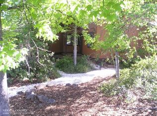 18269 Hummingbird Dr, Penn Valley, CA 95946