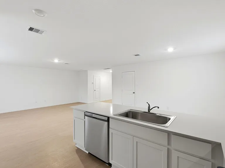 15227 Abella Dr — Photo 16