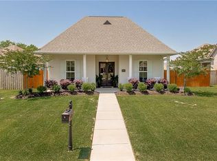 15330 Green Trails Blvd, Baton Rouge, LA 70817