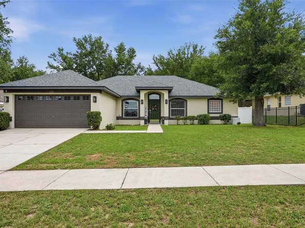 1917 Southern Oak Loop, Minneola, FL 34715