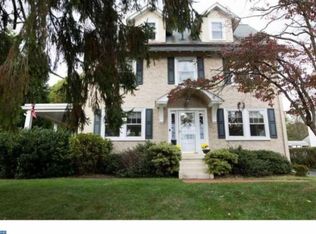 407 Old Lancaster Rd, Berwyn, PA 19312