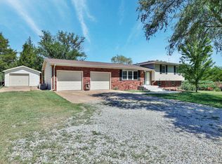 1905 N Rose Hill Rd, Rose Hill, KS 67133