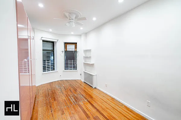 Rented by Highline Residential | media 40