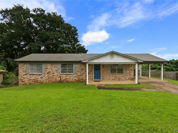 2105 34th Ave, Northport, AL 35476