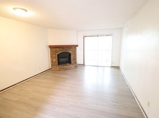 812 City Park Ave APT 204, Fort Collins, CO 80521