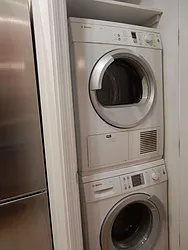 Rented by Aimee Grodanz, LREB