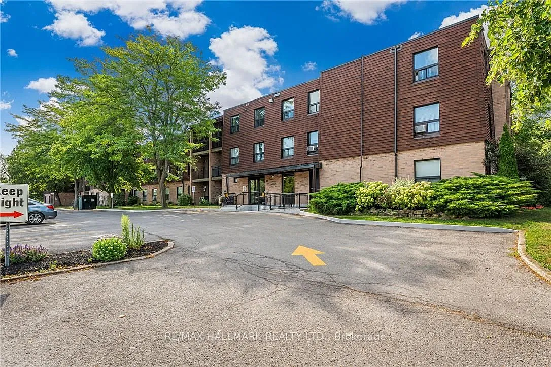 2 bed, $2,100 — Photo 1