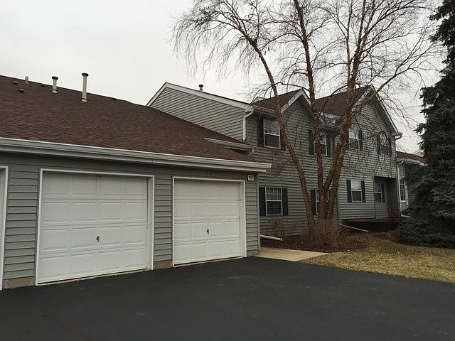 1st image of 557 E Shagbark Ln
