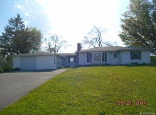 7225 Ormond Rd, Davisburg, MI 48350