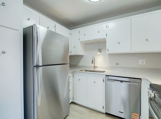 715 N 85th St APT 2, Seattle, WA 98103