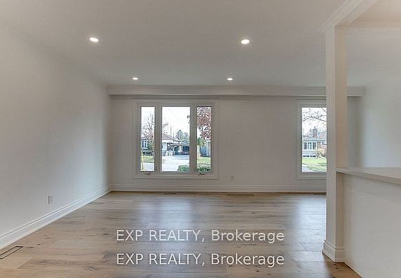 4th image of 16 Stephenfrank Rd