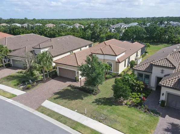13235 Sorrento Way, Bradenton, FL 34211