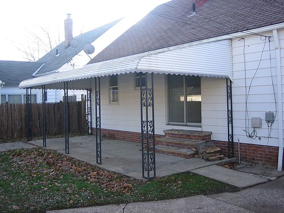 Covered Back Patio