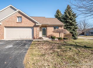 6352 Livingston Ct, Hudsonville, MI 49426