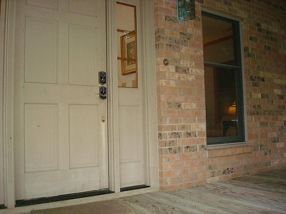2nd image of 2089 Leadenwah Dr