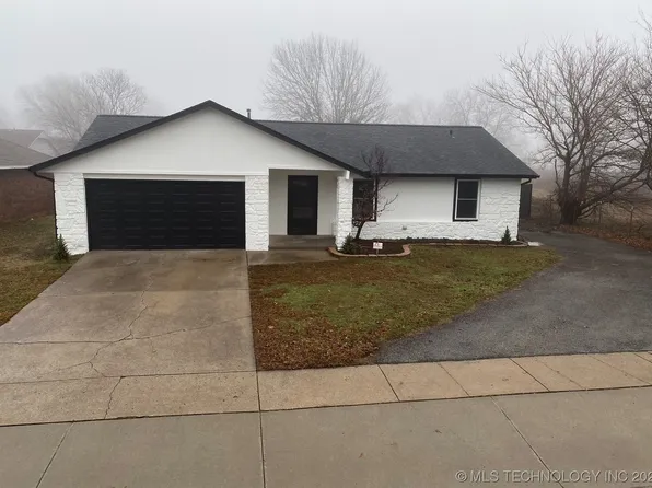 3841 S 142nd Ave E, Tulsa, OK 74134