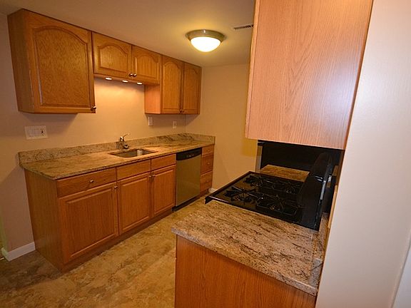 2nd image of 1139 Hartford Ave APT 4A