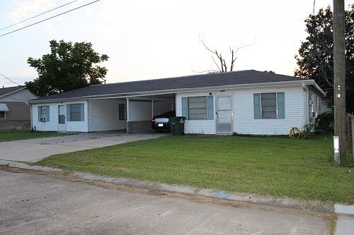 1st image of 125 Carolyn Ave