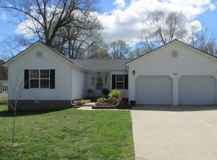 705 Moore St, Dexter, MO 63841