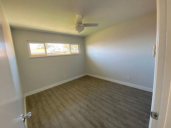 5th image of 40411 Carib Ct