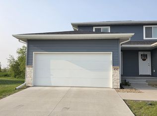 4242 Mourning Dove Dr, Waterloo, IA