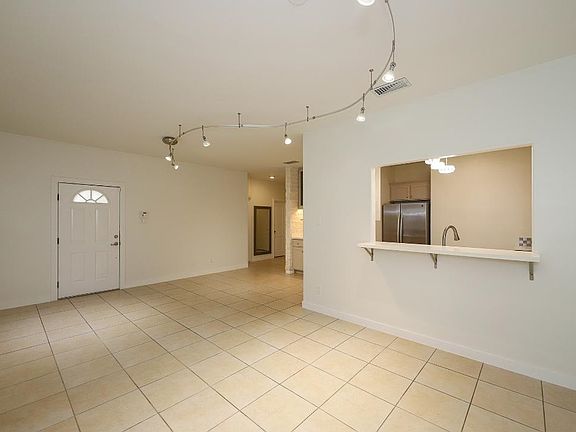 4th image of 9804 Cantera Ct Unit 23