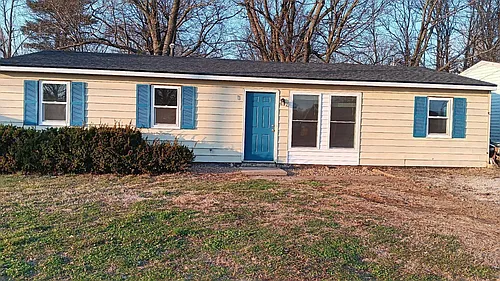 1027 E Villa Marie St Photo 1