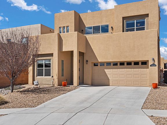 3rd image of 7205 Valle Jardin Ln NW