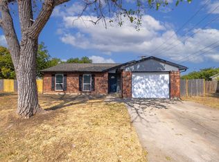6547 Dewsbury St, Fort Worth, TX 76182