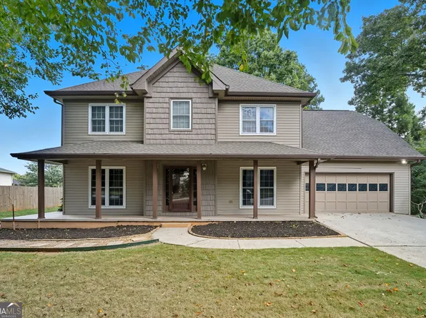 1900 Pennistone Way, Snellville, GA 30078