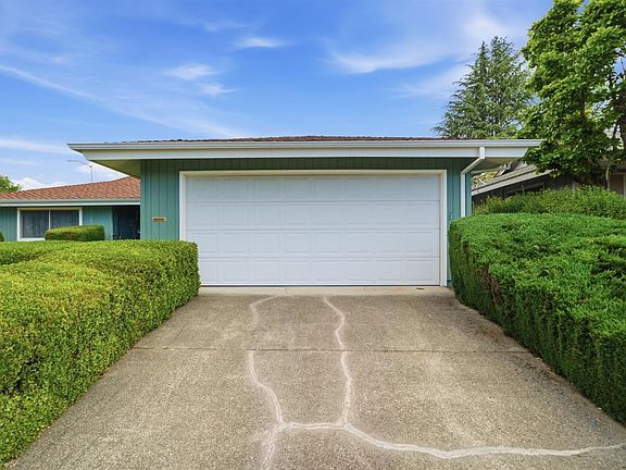 2nd image of 7009 Fairfield Drive
