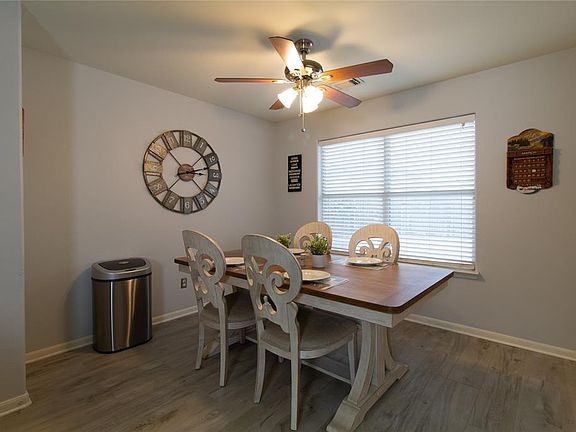 5th image of 7102 Towering Pine Ln