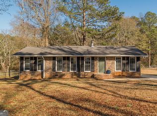 9178 Lakeview Dr SW, Covington, GA 30014