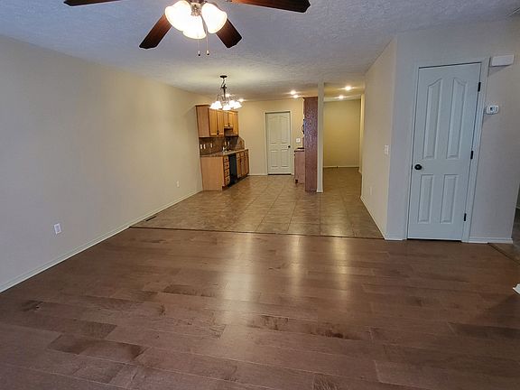 Living Room/Kitchen/Dining
