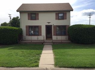 311 7th St, Claflin, KS 67525