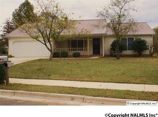 7523 Clubfield Dr SW, Huntsville, AL 35802