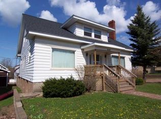 919 N 3rd St, Ishpeming, MI 49849