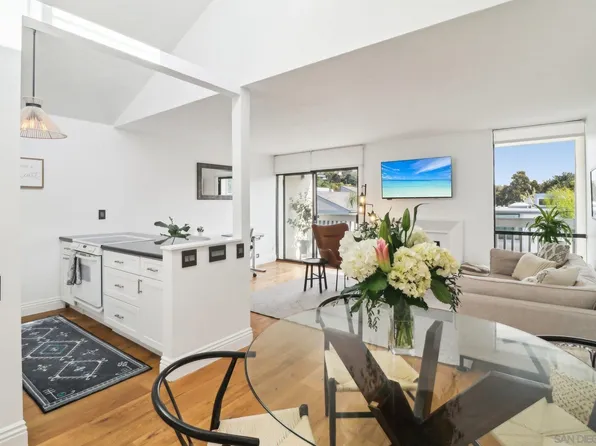 2376 Altisma Way Unit E, Carlsbad, CA 92009