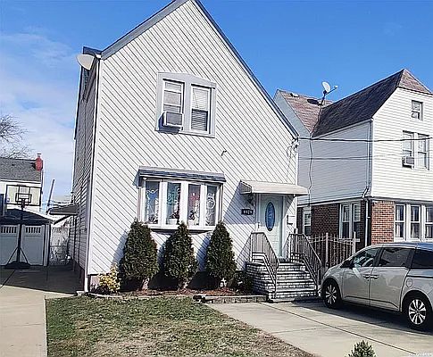 2nd image of 8929 210th St