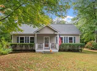 56 Davis Rd, Bradford, NH 03221