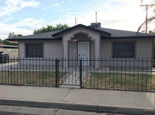 311 Dover St, Delano, CA 93215
